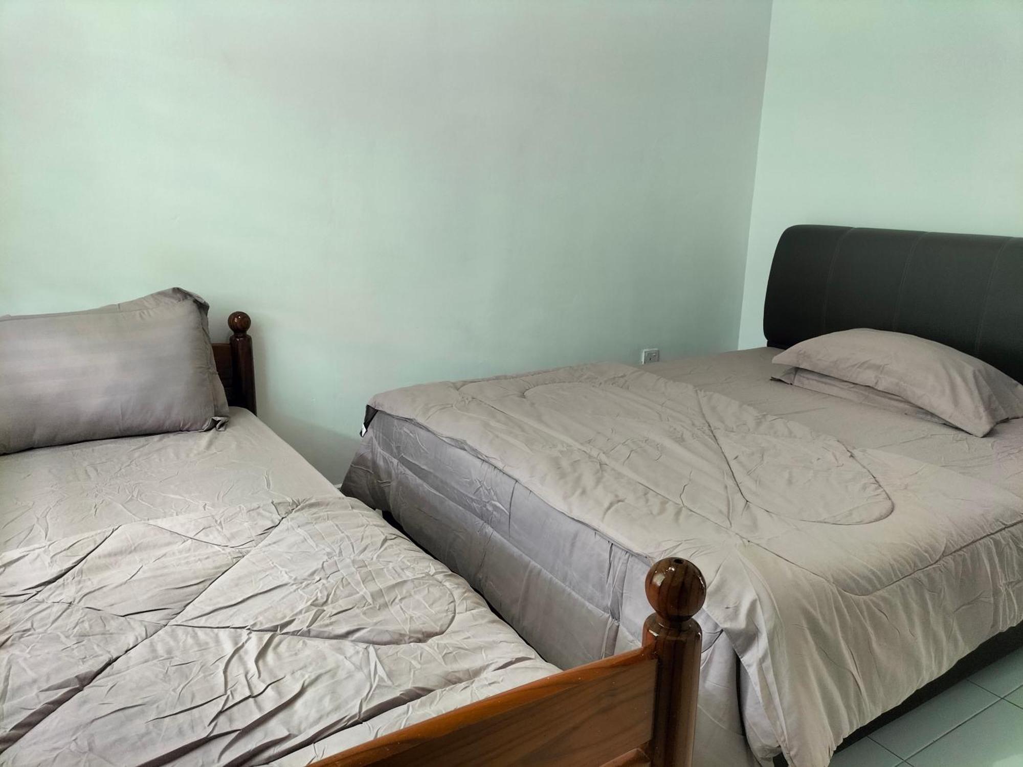 Iris 31 Corner Lot Near Legoland Jdt Utm Malay Only Holiday home Johor Bahru