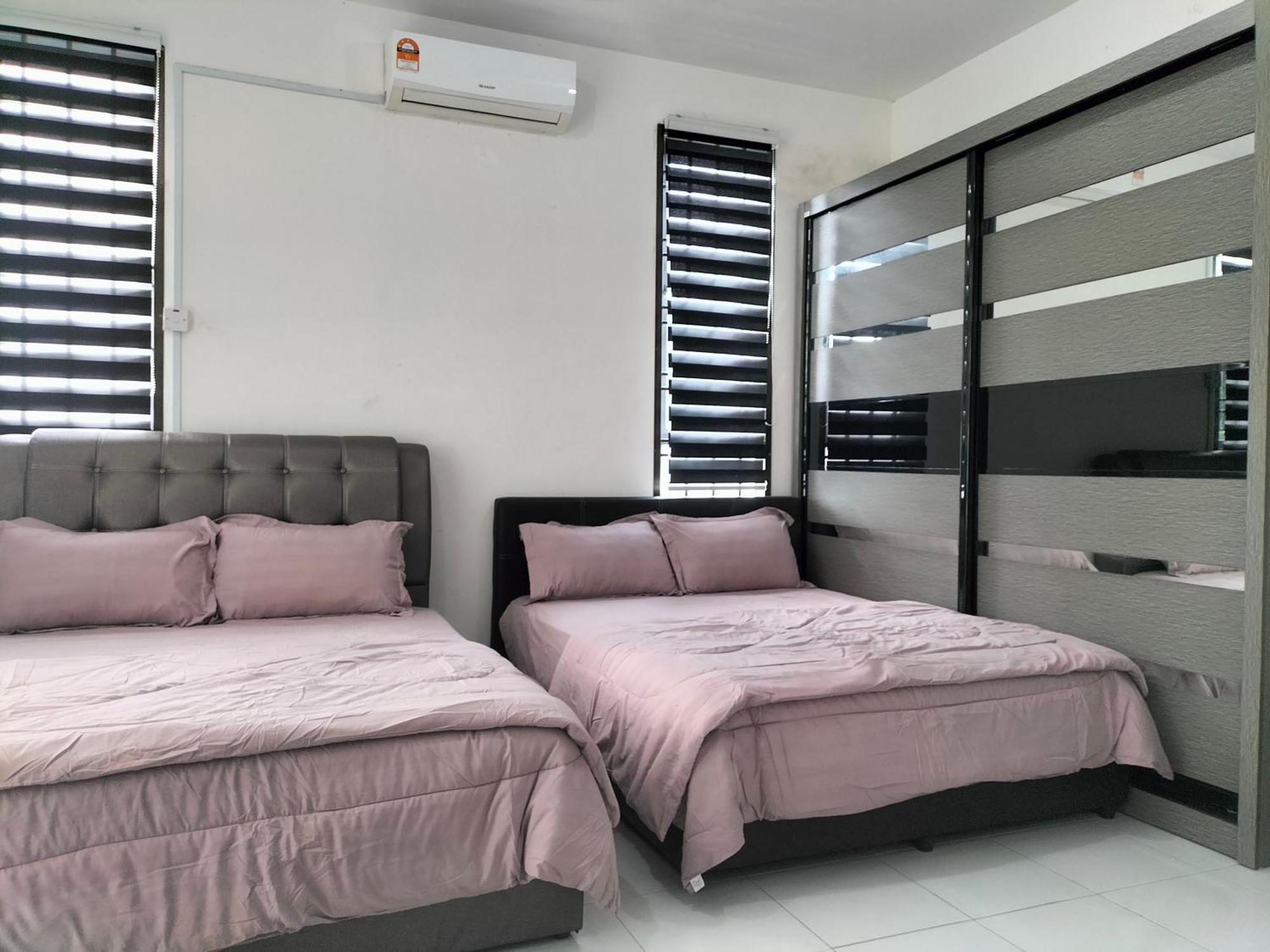 Holiday home Iris 31 Corner Lot Near Legoland Jdt Utm Malay Only